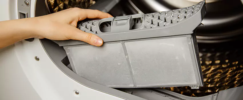 Signs Of A Clogged Dryer Lint Trap in Ocala, Florida